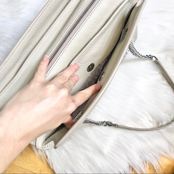 SOLD - Michael Kors || Astor Leather Satchel - Picture 7 of 8